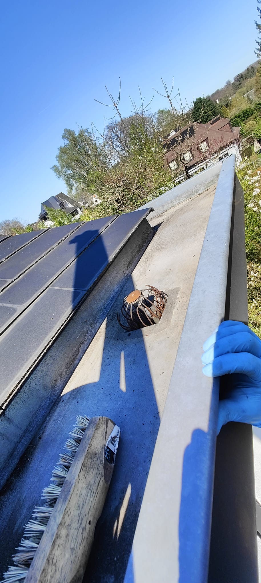 Corniches avant nettoyage